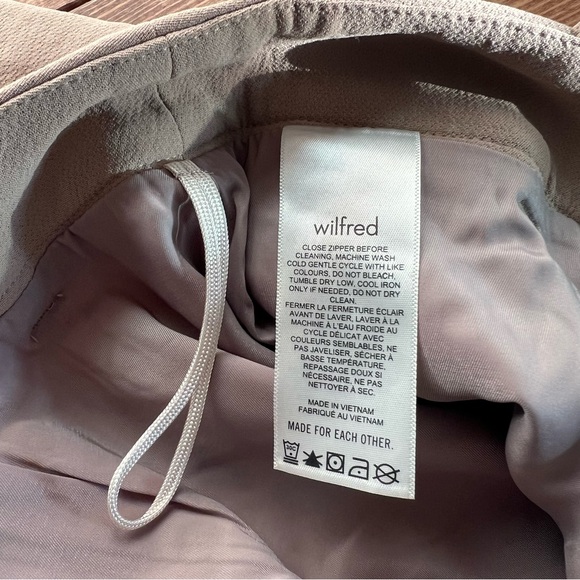 NWT Wilfred Aritzia Riviera Midi Skirt Size 2 - Picture 10 of 11